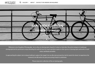 Website 
	ianhoughtonphotography.com desktop preview